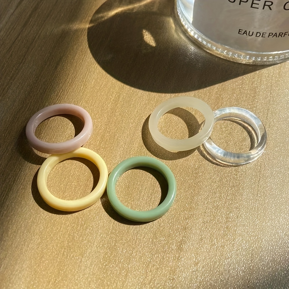 5pcs Colorful Resin Circle Rings Set